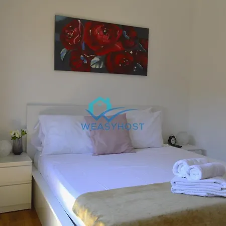 San Giovanni New Bright Flat アパート *